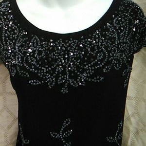Ladies sequenced dressy blouse with short sleeves